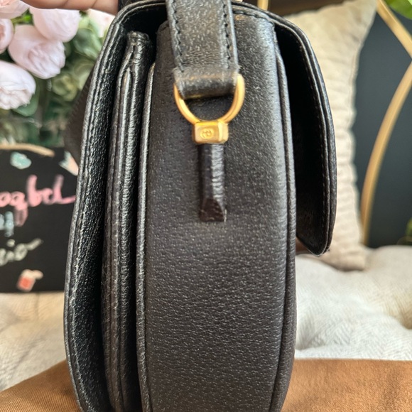 Vintage Gucci Crossbody with bamboo detail clasp - Picture 4 of 16